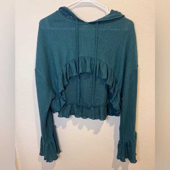 Out From Under NWOT Lizzie Ruffle Hooded Long Sleeves Top Size S - Picture 2 of 8